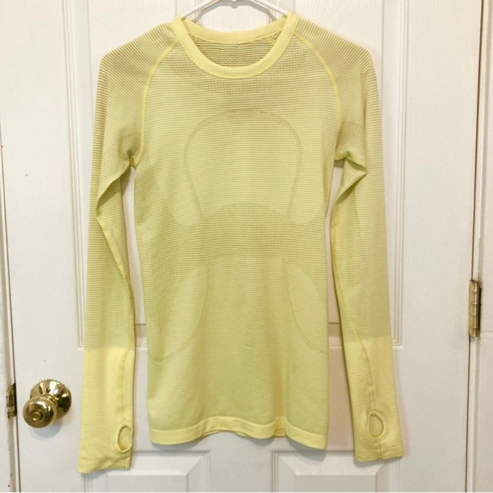 Lululemon Swiftly Tech Long Sleeve Crew Top Yellow Size 4